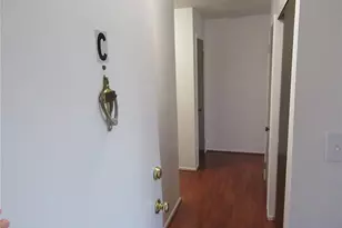 1143 85th Terrace N, Saint Petersburg, FL 33702 - Photo 3