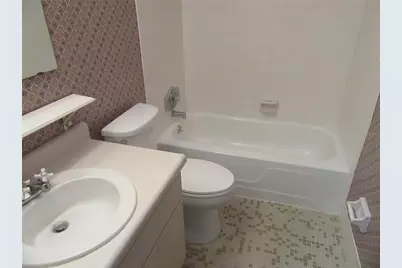 1143 85th Terrace N #C, Saint Petersburg, FL 33702 - Photo 17