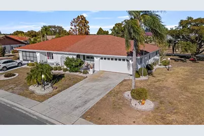 1207 Bluewater Drive, Sun City Center, FL 33573 - Photo 43