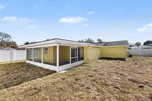 9031 Tree Valley Cir, Tampa, FL 33615 - Photo 21