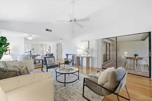 4230 Glen Haven Ln, Tampa, FL 33618 - Photo 15