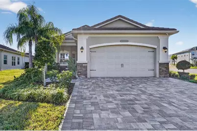 30724 Lindentree Drive, Wesley Chapel, FL 33543 - Photo 3