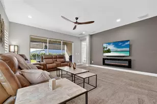 30724 Lindentree Dr, Wesley Chapel, FL 33543 - Photo 27