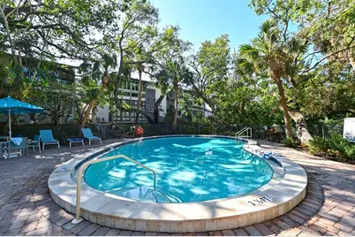 1255 E Peppertree Drive #306, Sarasota, FL 34242 - Photo 11