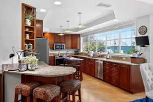 5900 Bayview Cir S, Gulfport, FL 33707 - Photo 5
