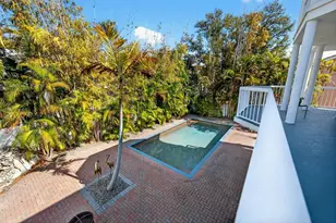 5900 Bayview Cir S, Gulfport, FL 33707 - Photo 39