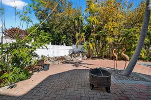 5900 Bayview Cir S, Gulfport, FL 33707 - Photo 59