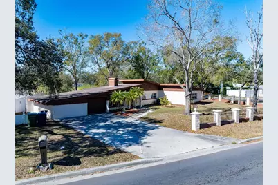 11608 N Boulevard, Tampa, FL 33612 - Photo 3