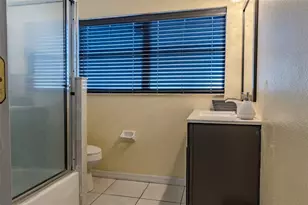 11608 N Blvd, Tampa, FL 33612 - Photo 15