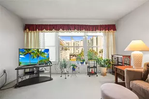 6363 Gulf Winds Dr, Saint Pete Beach, FL 33706 - Photo 7