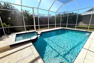 731 Waterside Ct, Tarpon Springs, FL 34689 - Photo 1