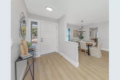 15911 Country Farm Place, Tampa, FL 33624 - Photo 5