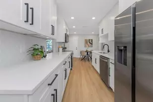 15911 Country Farm Pl, Tampa, FL 33624 - Photo 13