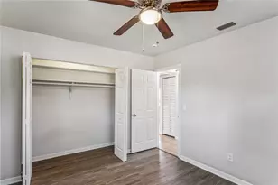 1429 Spring Ln, Clearwater, FL 33755 - Photo 17