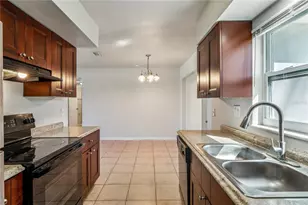 1429 Spring Ln, Clearwater, FL 33755 - Photo 7