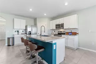 32577 Kobuk Valley Ave, Wesley Chapel, FL 33543 - Photo 15