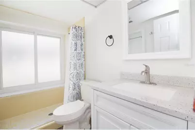6575 Green Valley Drive, Seminole, FL 33777 - Photo 15