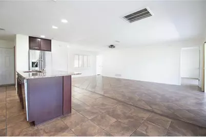 6575 Green Valley Drive, Seminole, FL 33777 - Photo 7