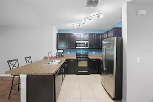 10104 Hawk Storm Ave, Tampa, FL 33610 - Photo 5