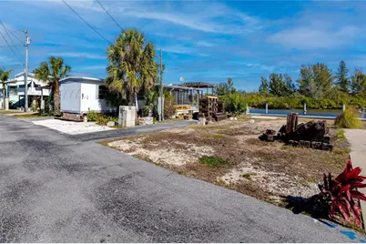 800 Chesapeake Drive #13, Tarpon Springs, FL 34689 - Photo 13