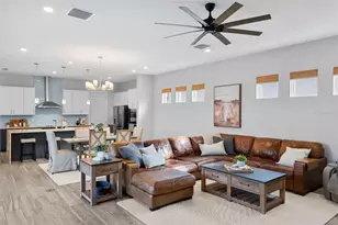 8249 Ivy Stark Blvd, Wesley Chapel, FL 33545 - Photo 9