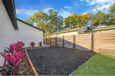 8381 43rd Way N, Pinellas Park, FL 33781 - Photo 9