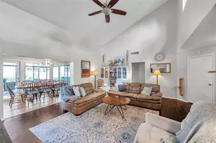 13308 Kearney Way, Tampa, FL 33626 - Photo 5