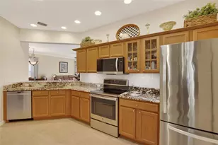 220 Shell Falls Dr, Apollo Beach, FL 33572 - Photo 11