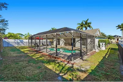 3418 72nd Drive E, Sarasota, FL 34243 - Photo 33