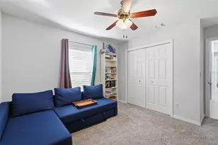 3418 72nd Dr E, Sarasota, FL 34243 - Photo 25