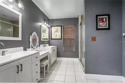 9729 Cypress Shadow Avenue, Tampa, FL 33647 - Photo 17