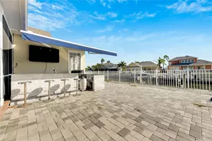 528 Islebay Dr, Apollo Beach, FL 33572 - Photo 67