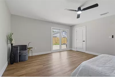 918 E Lambright Street, Tampa, FL 33604 - Photo 31