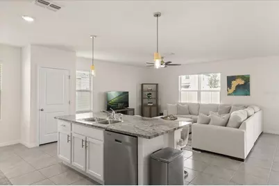 5640 Wandering Willow Drive, Wesley Chapel, FL 33545 - Photo 5