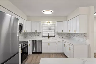 4915 Whiteoak Drive E, Lakeland, FL 33813 - Photo 9