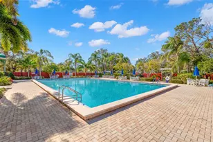 1013 Caravel Ct, Tarpon Springs, FL 34689 - Photo 35