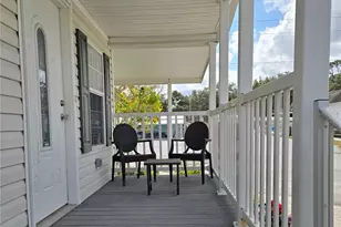 6306 Wealthy Ln, Zephyrhills, FL 33542 - Photo 5