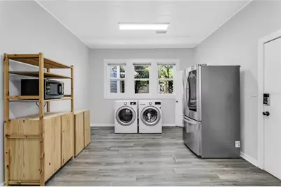 2119 W Spruce Street, Tampa, FL 33607 - Photo 37
