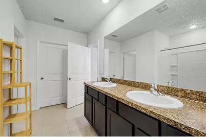 35605 Stella Vast Drive, Zephyrhills, FL 33541 - Photo 15