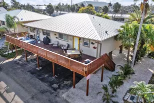 4909 Gulf Dr, Holmes Beach, FL 34217 - Photo 1