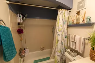 9834 87th St, Seminole, FL 33777 - Photo 7