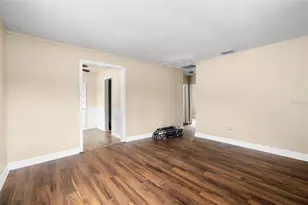 3904 S Clark Ave, Tampa, FL 33611 - Photo 7