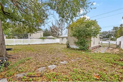 3904 S Clark Avenue, Tampa, FL 33611 - Photo 27