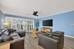 9730 Indian Key Trail, Seminole, FL 33776 - Photo 7