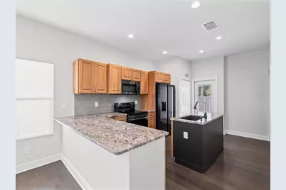 2107 W Cherry Street, Tampa, FL 33607 - Photo 13