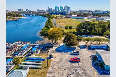 2107 W Cherry Street, Tampa, FL 33607 - Photo 31