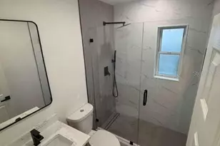 18015 2nd St E, Redington Shores, FL 33708 - Photo 9