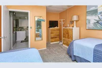 1255 E Peppertree Drive #101, Sarasota, FL 34242 - Photo 13