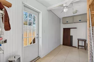 6372 4th Ave S, Saint Petersburg, FL 33707 - Photo 15