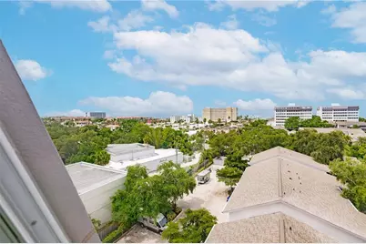 1200 E Peppertree Lane #402, Sarasota, FL 34242 - Photo 31